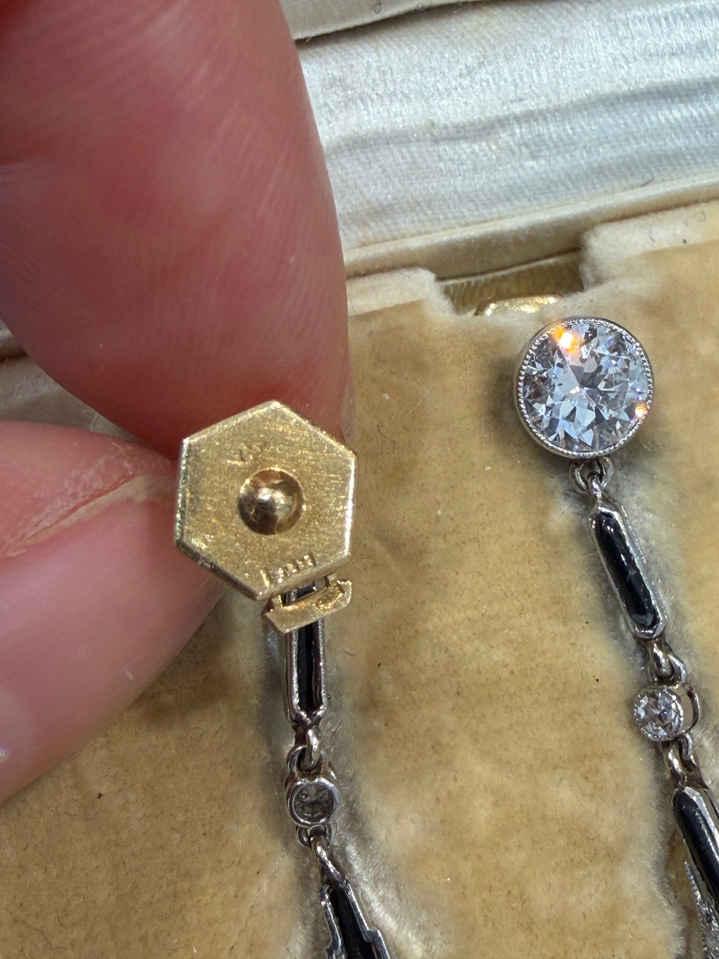 PENDANTS D'OREILLES ART DECO