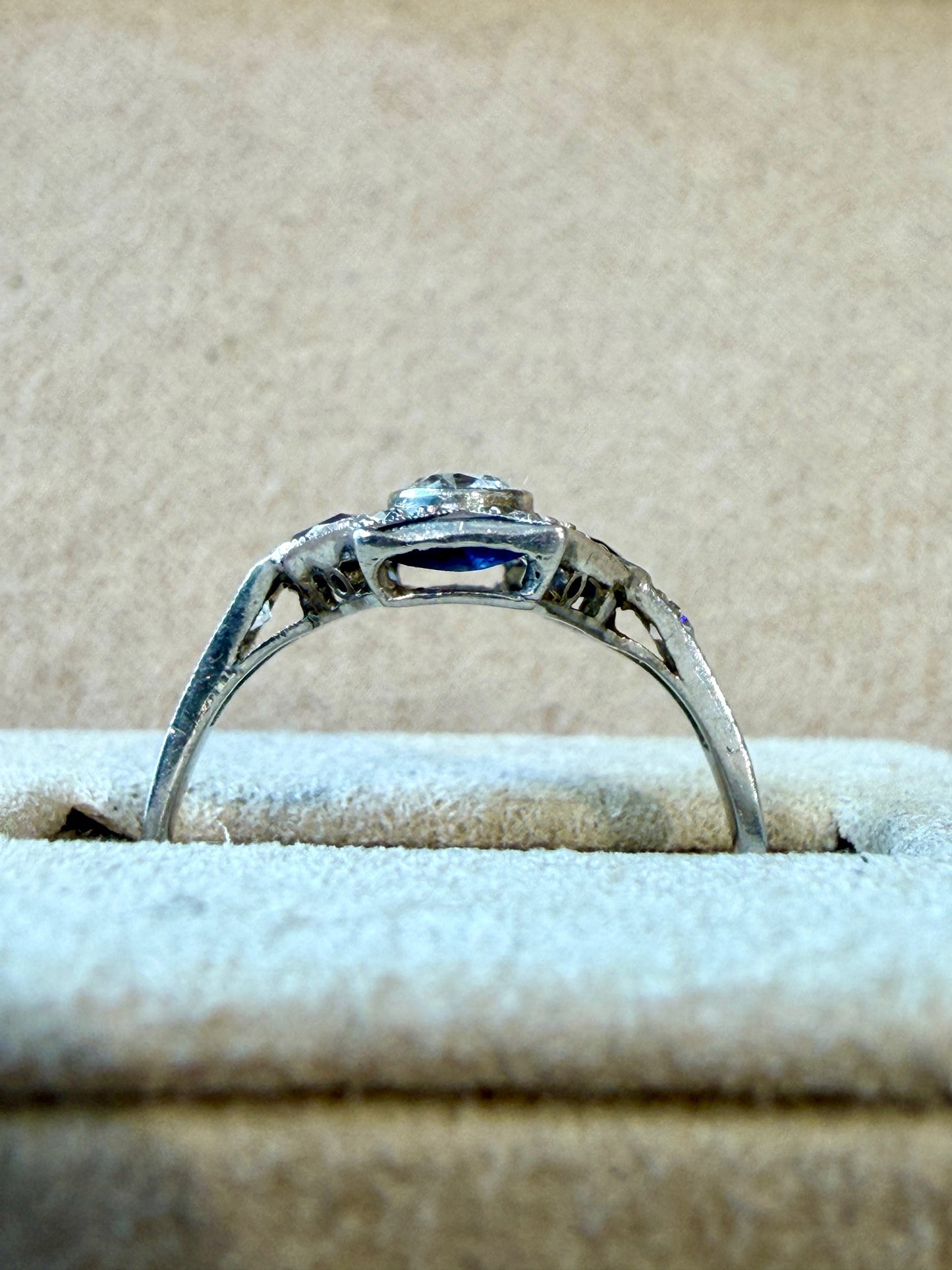 BAGUE ART DECO DIAMANTS & SAPHIRS VERNEUIL