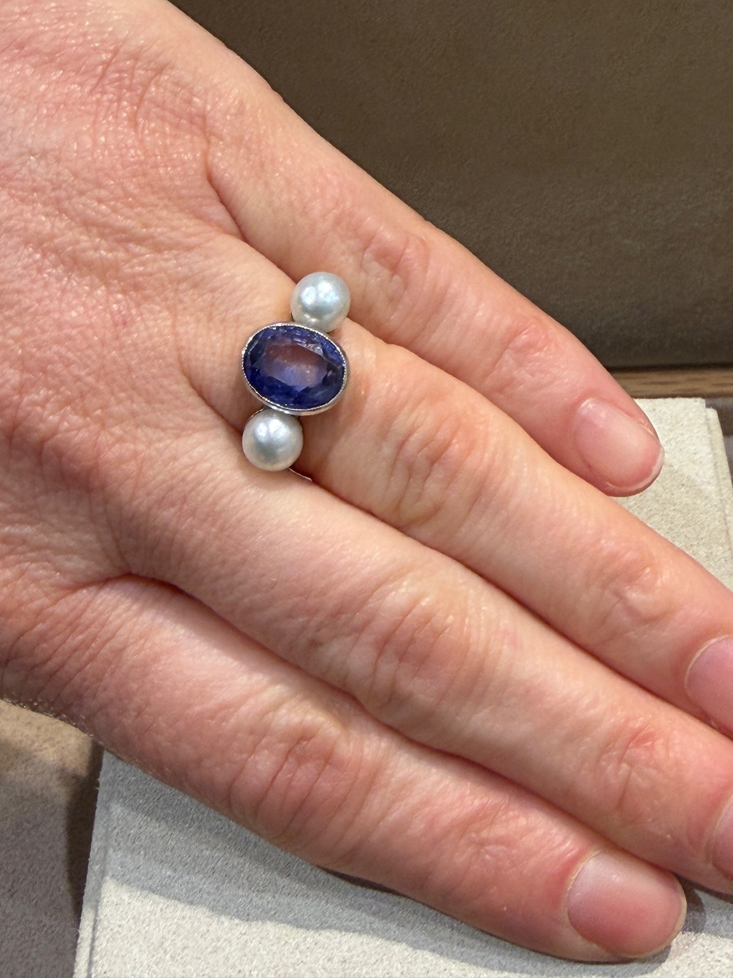 BAGUE ANCIENNE SAPHIR & PERLES