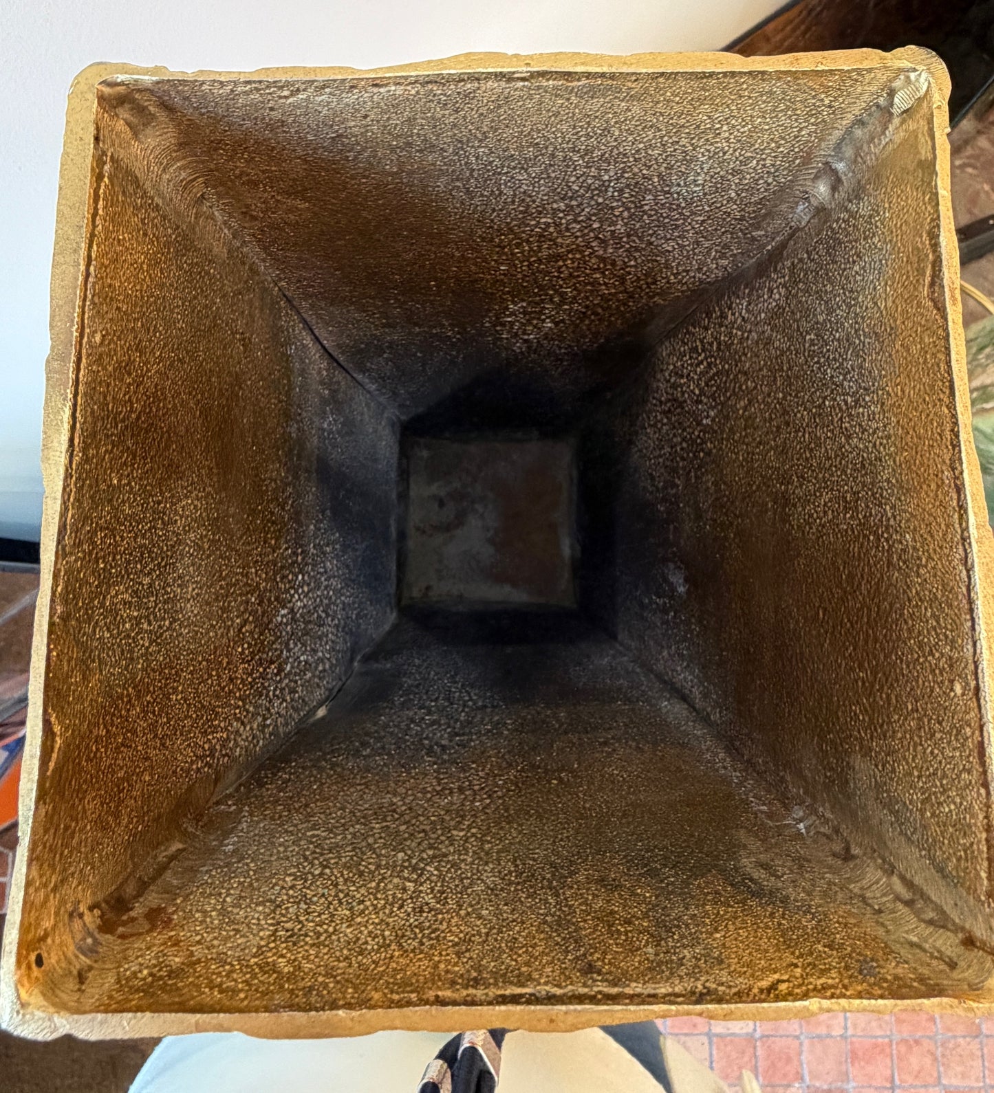 PIERRE CASENOVE, GRAND VASE EN BRONZE DORE