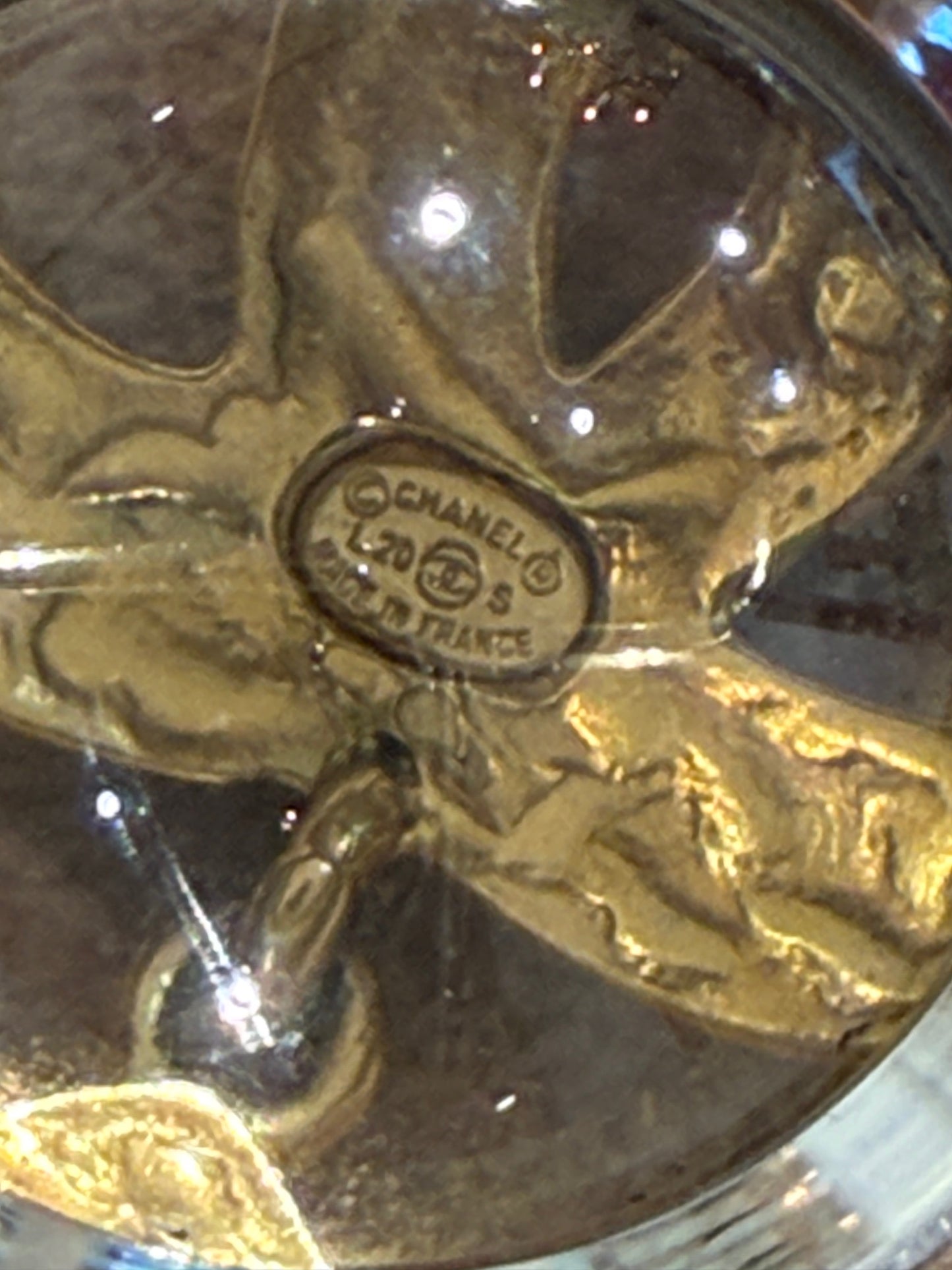 CHANEL BOUCLES D'OREILLES CASCADE DE STRASS