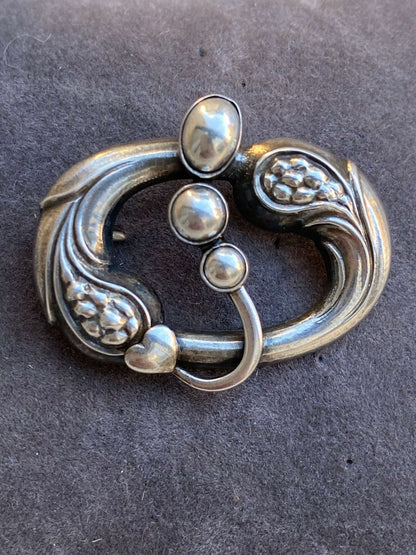 Broche en argent Georg Arthur Jensen