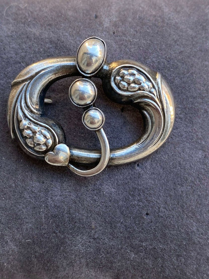 Broche en argent Georg Arthur Jensen