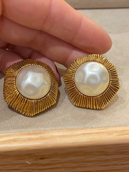 Chanel, Boucle d'oreilles Vintage