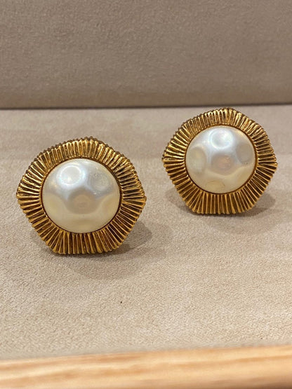 Chanel, Boucle d'oreilles Vintage