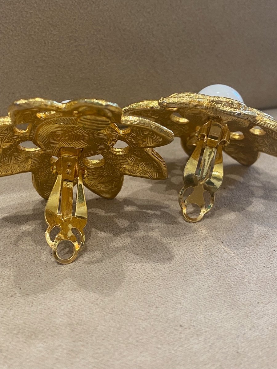 Givenchy, Grandes boucles d'oreilles fleur