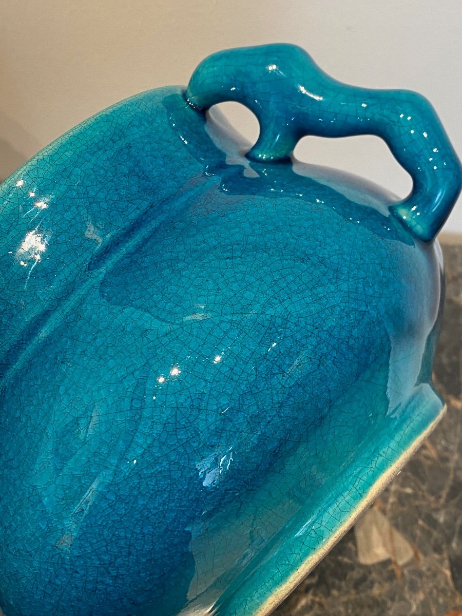 Pol Chambost (1906-1983), Coupe Aux Anses Animalières En émaux Craquelés Bleus Chinois