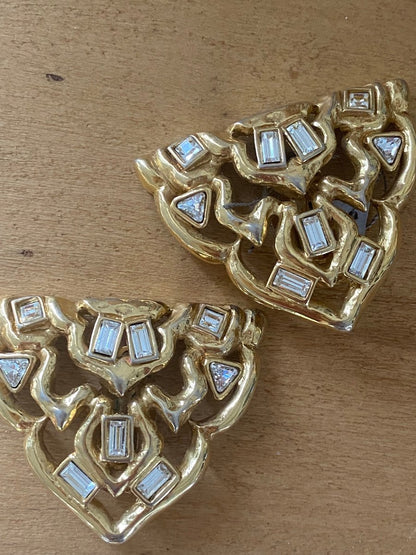 Yves Saint Laurent, Rares boucles d'oreilles "ottomanes"