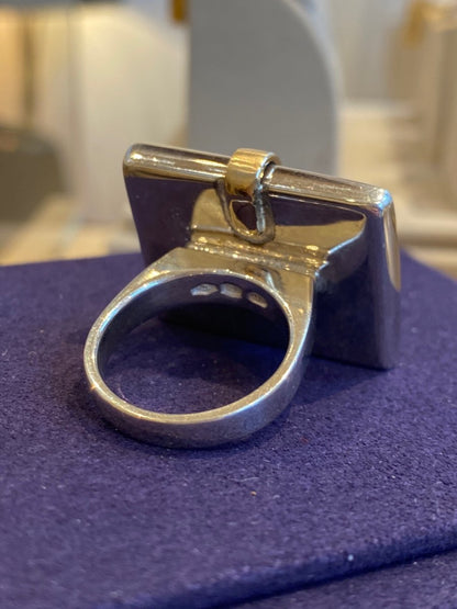 Janine Renard (1947), Modernist Mother-of-Pearl and Ruby Ring