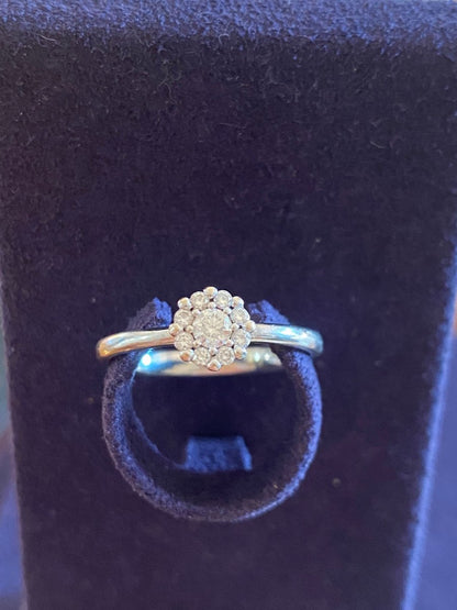 White Gold Daisy Diamond Ring