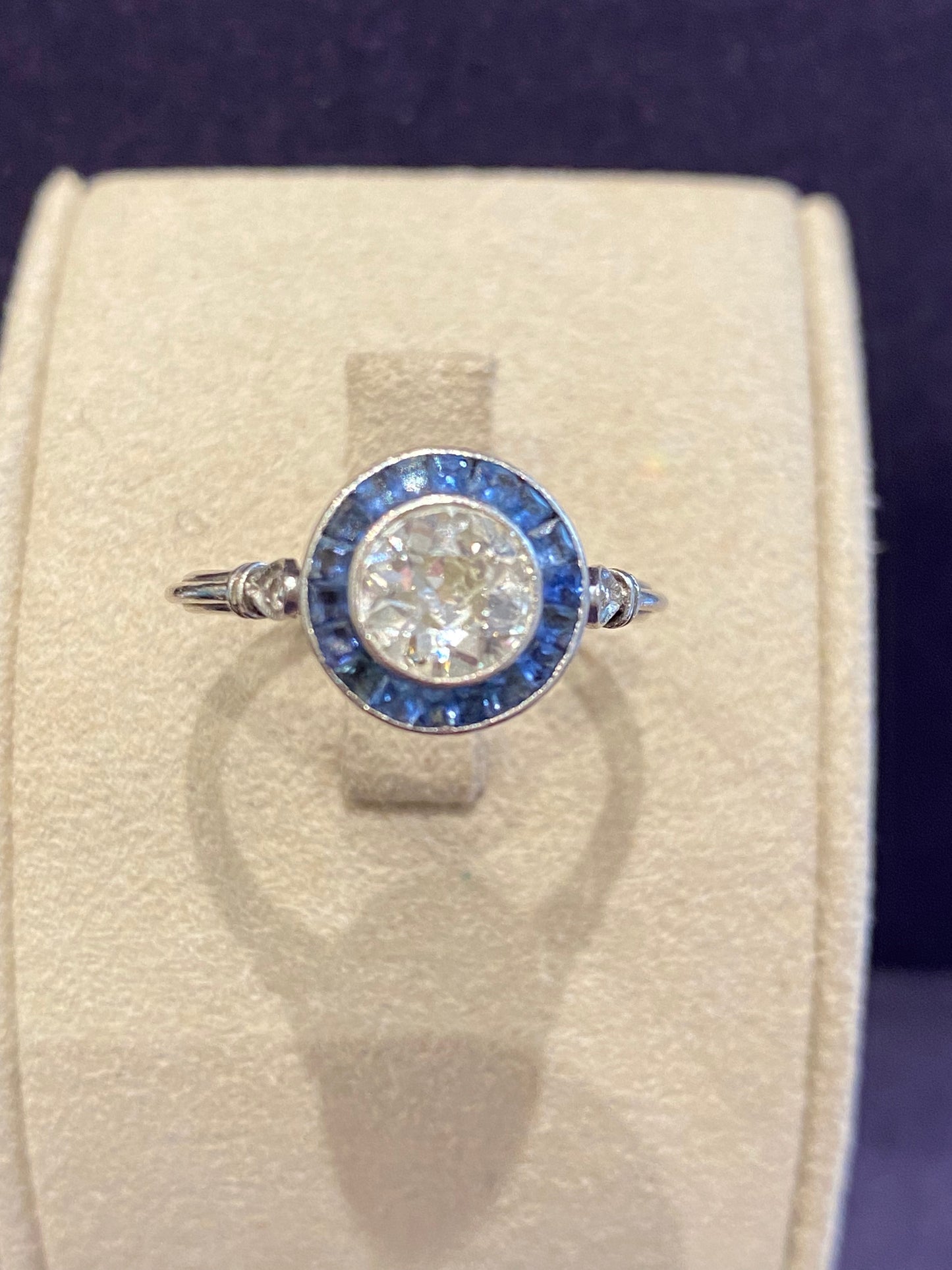 Bague Art Déco Diamant & Saphirs