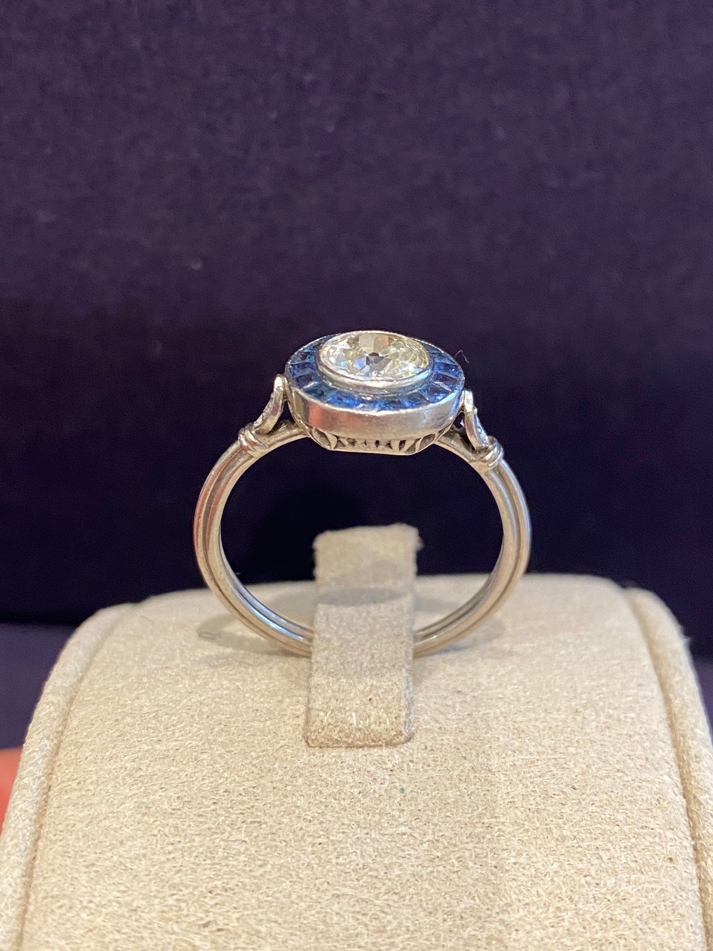 Bague Art Déco Diamant & Saphirs