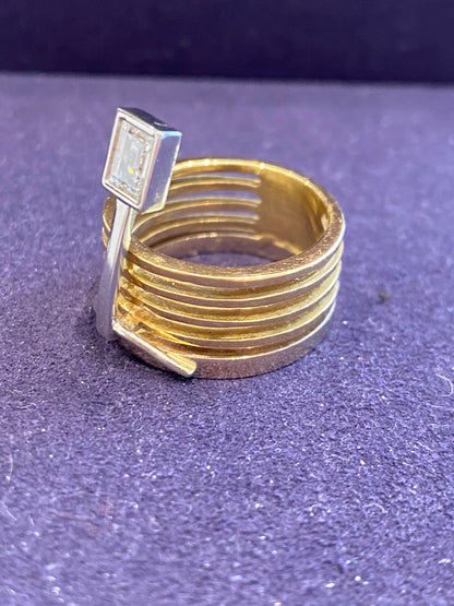 Janine Renard (1947), Modernist Gold & Diamond Tiara Ring