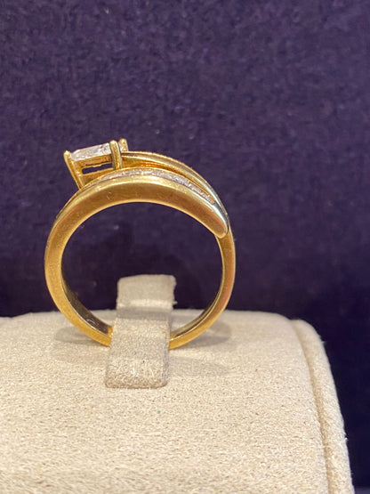 Bague Serpent Stylisé En Or & Diamant