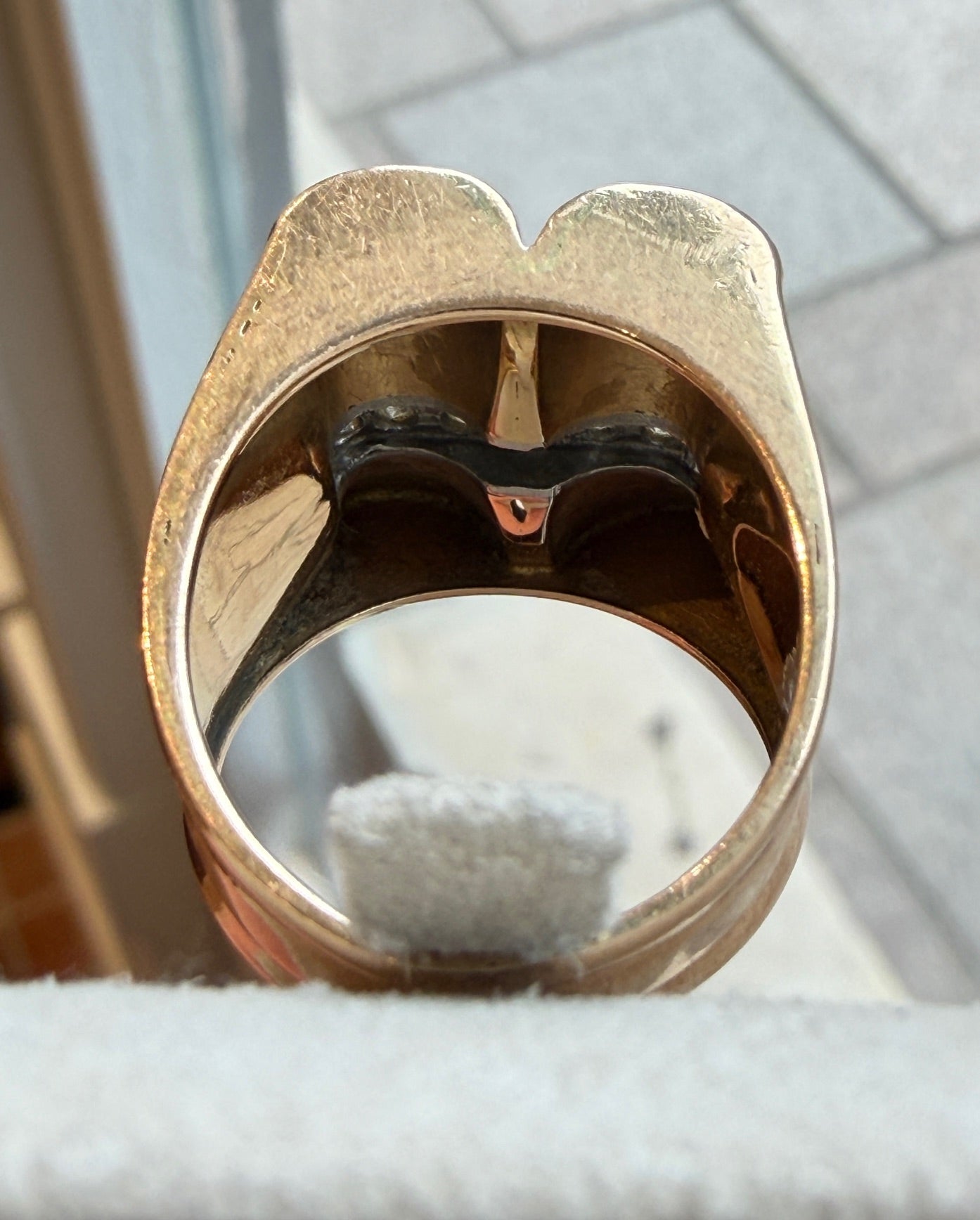 BAGUE TANK MODELE A NOEUD