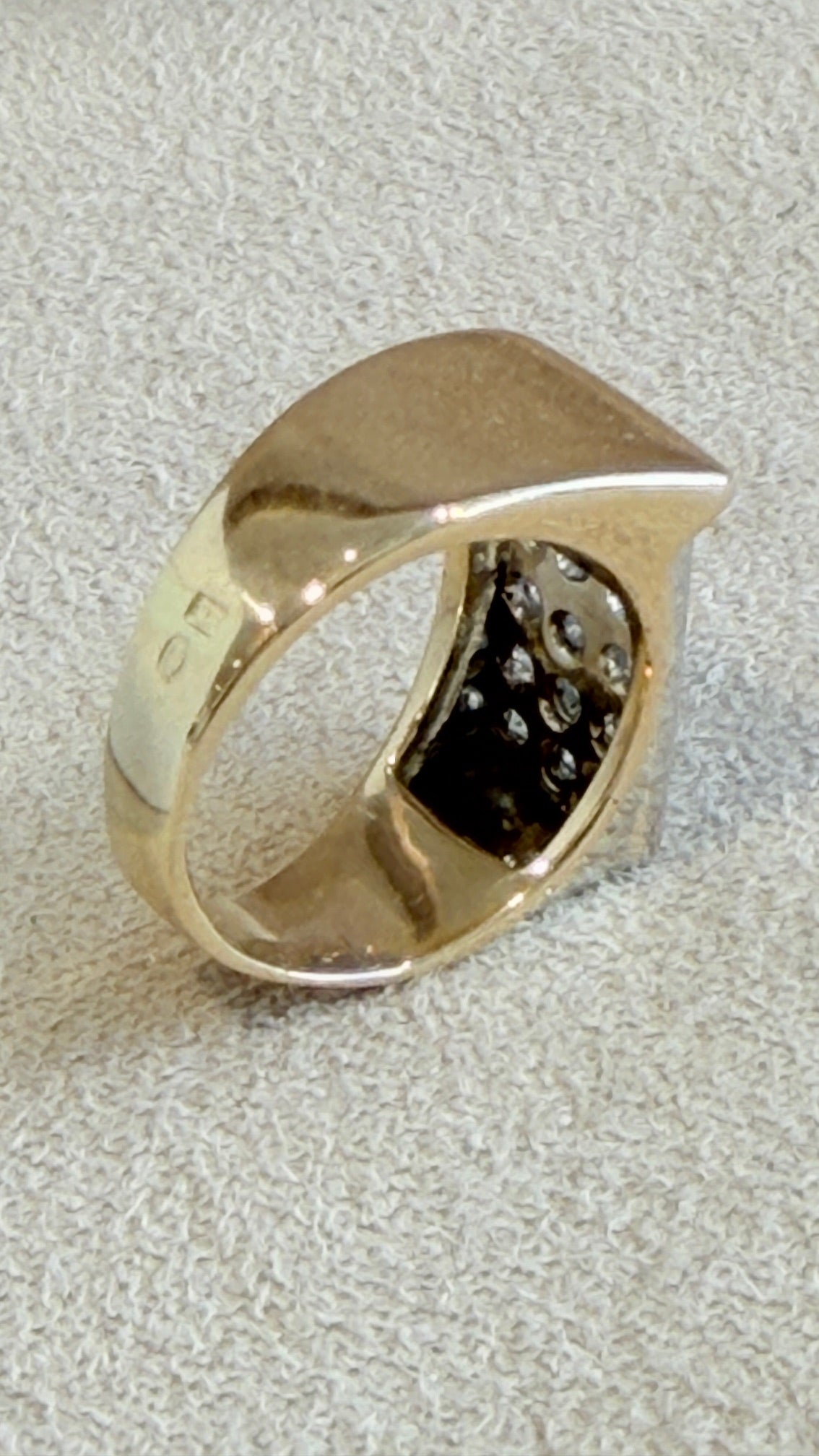 CHEVALIERE PETITE BAGUE TANK DIAMANTS
