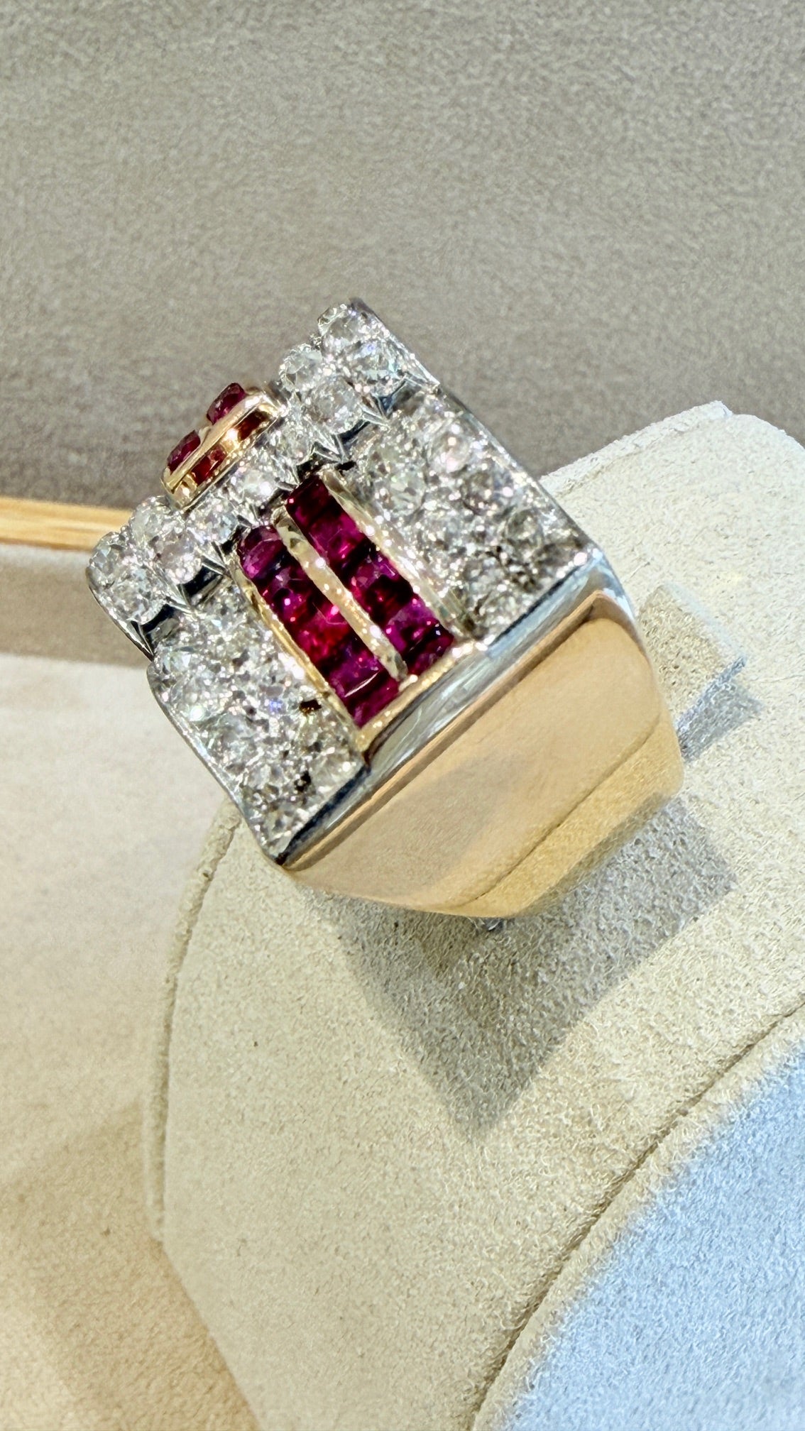 BAGUE TANK