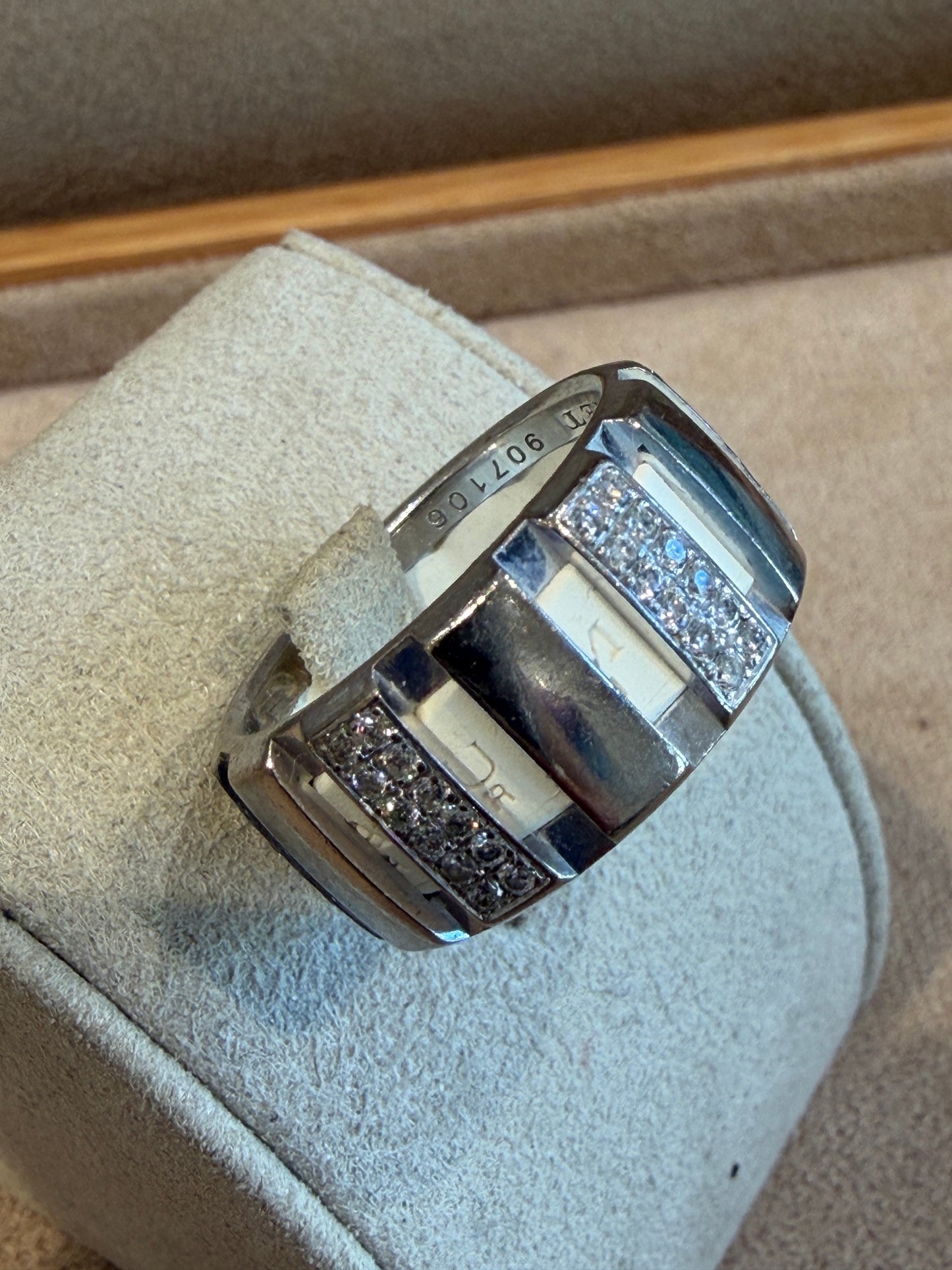 CHAUMET,  BAGUE MODELE CLASS ONE