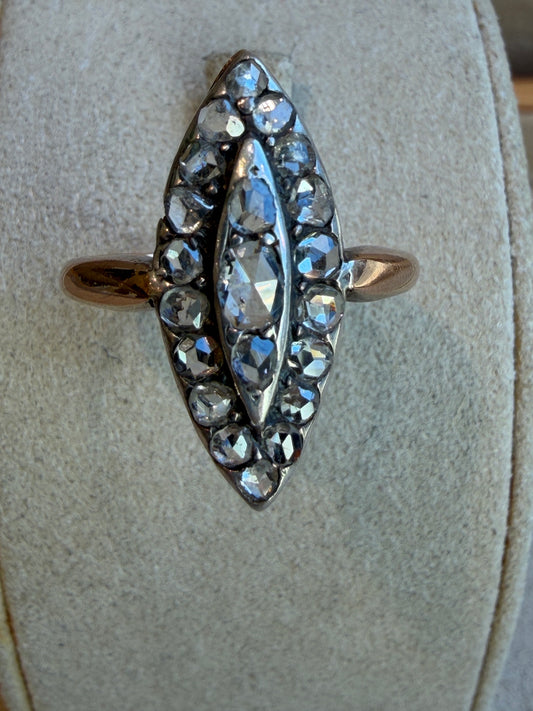 BAGUE MARQUISE DIAMANTS  XIXE S.