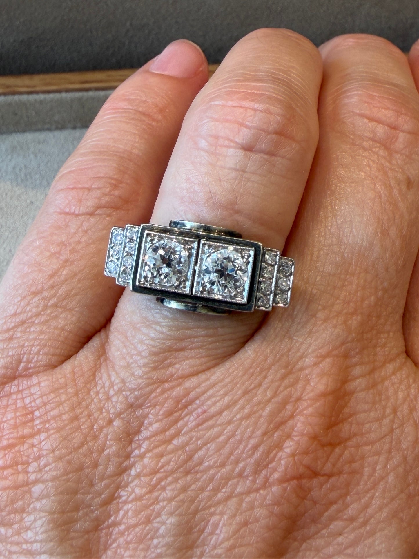 BAGUE ART DECO