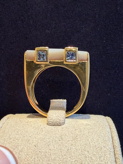 BAGUE MODERNISTE NACRE & SAPHIRS