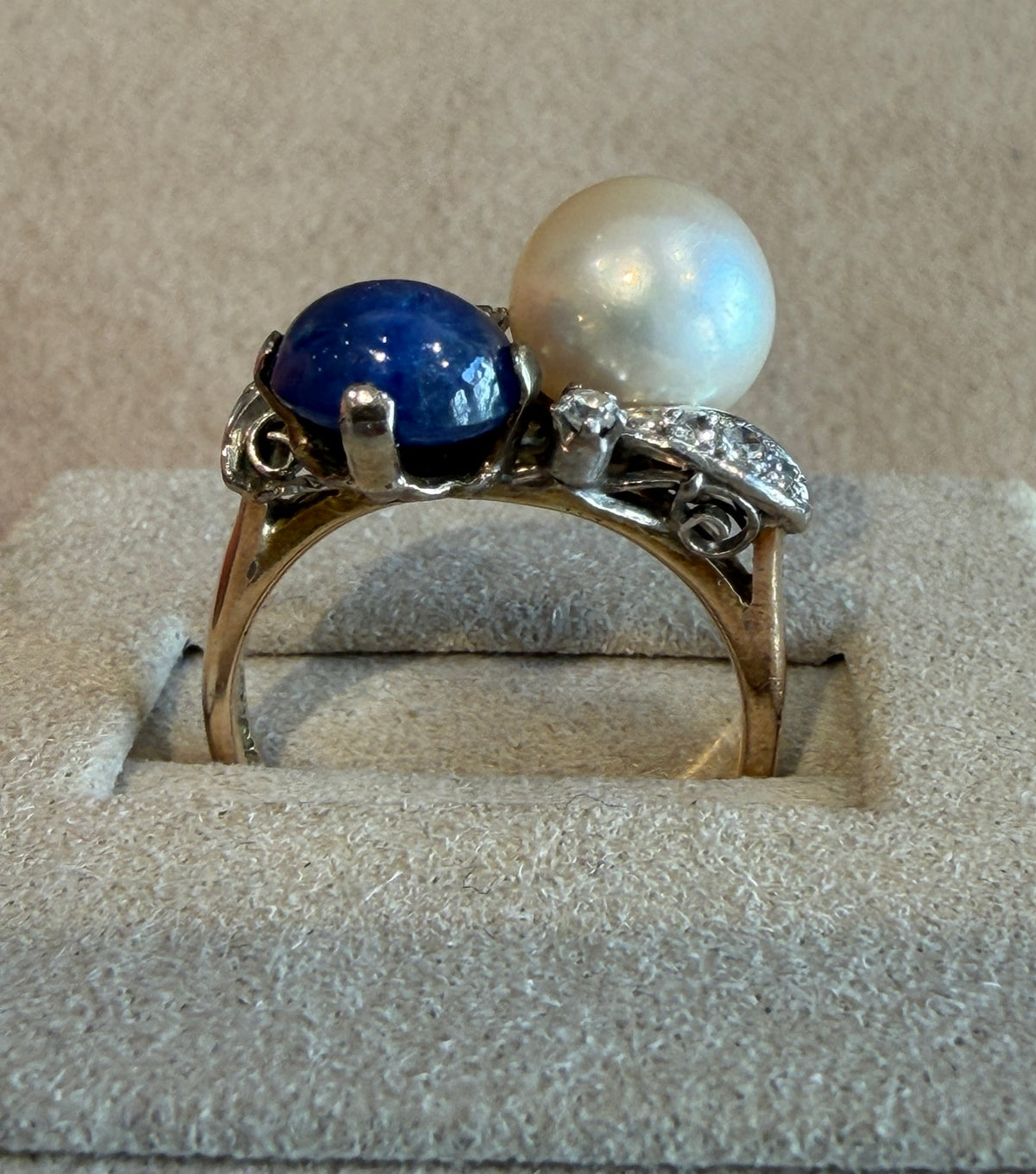 BAGUE ANCIENNE TOI & MOI PERLE & SAPHIR CABOCHON