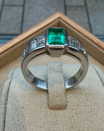 BAGUE EMERAUDE & DIAMANTS