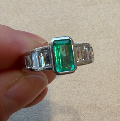 BAGUE EMERAUDE & DIAMANTS