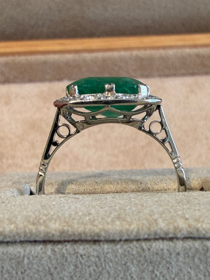 BAGUE ART DECO EMERAUDE  & DIAMANTS