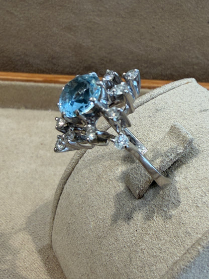BAGUE COCKTAIL AIGUE-MARINE & DIAMANTS