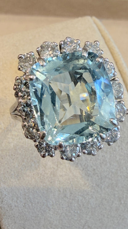 BAGUE COCKTAIL AIGUE-MARINE & DIAMANTS