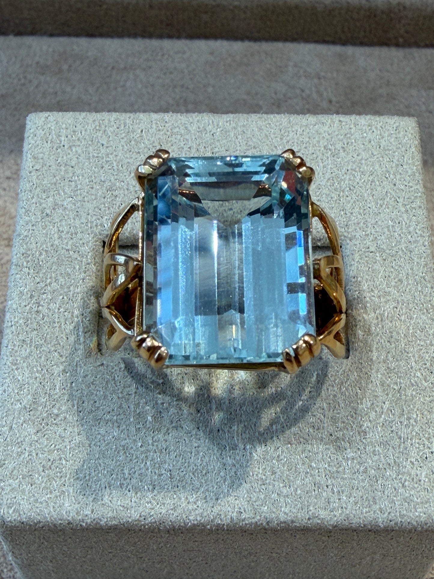 BAGUE COCKTAIL AIGUE-MARINE