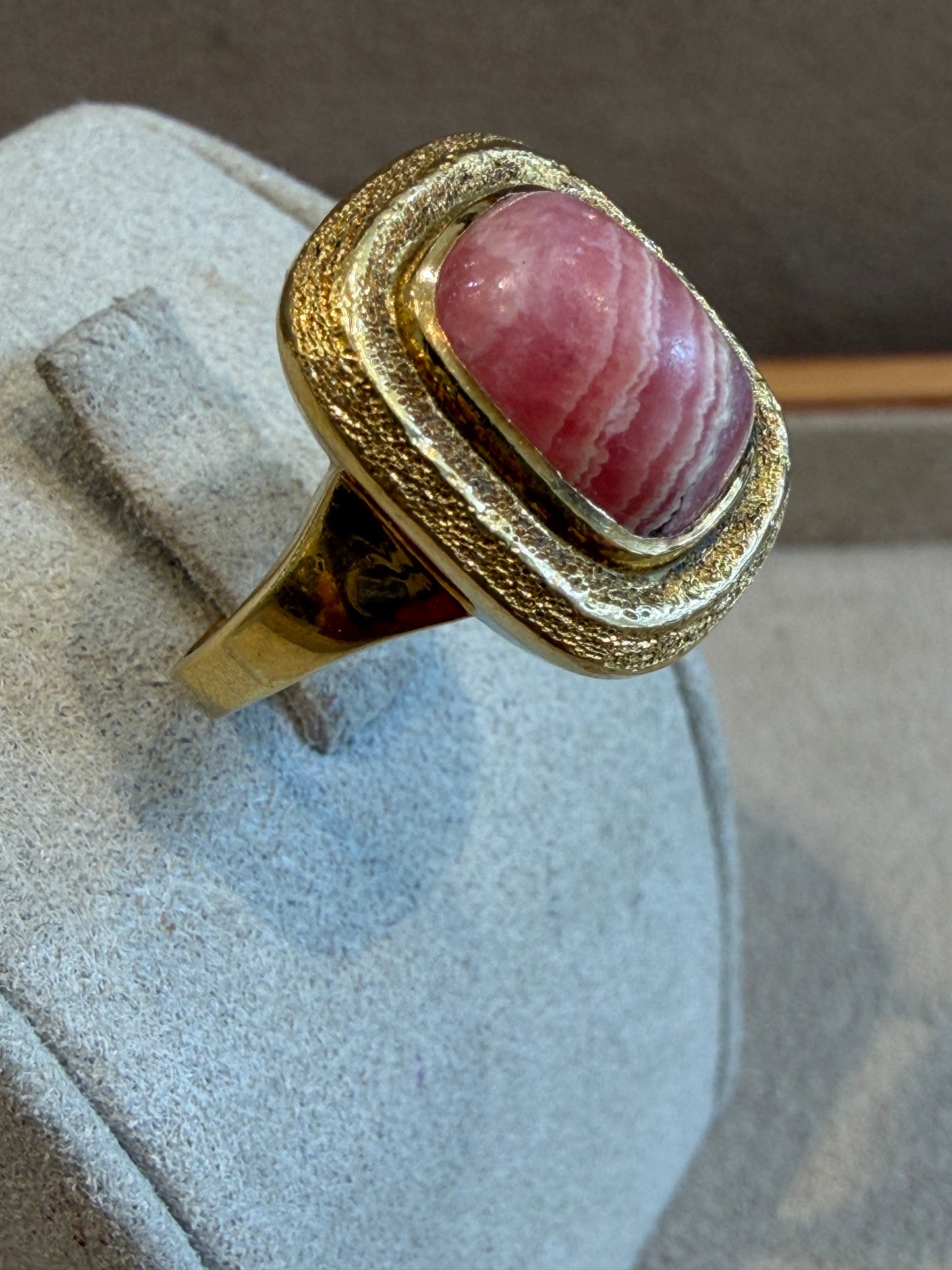 BAGUE VINTAGE RHODOCHROSITE & OR