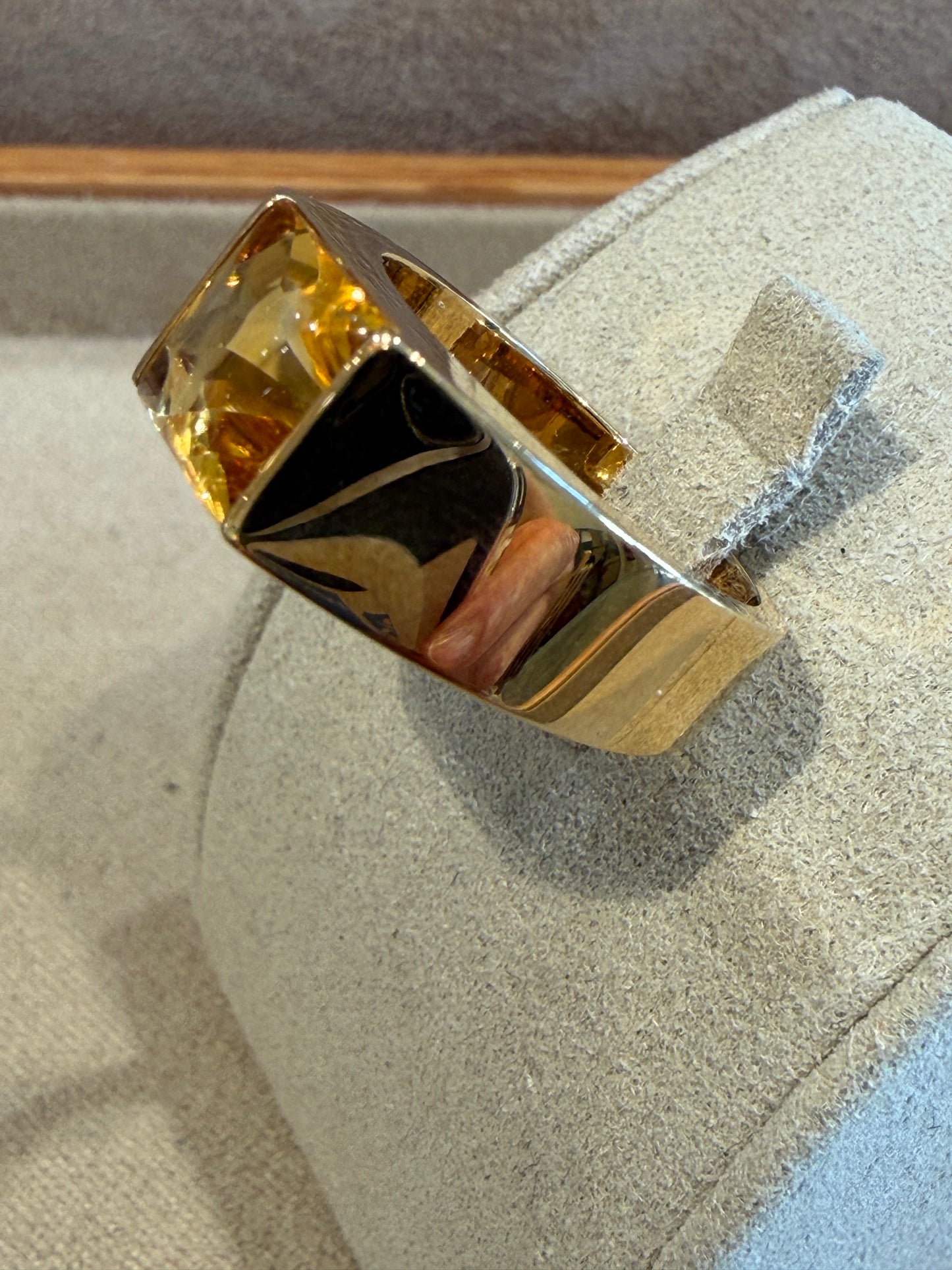 CARTIER, BAGUE TANK OR JAUNE  & CITRINE