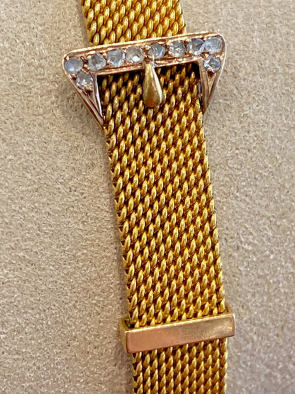 Bracelet ancien en or maille milanaise  au motif de ceinture