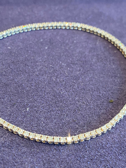Diamond tennis bracelet