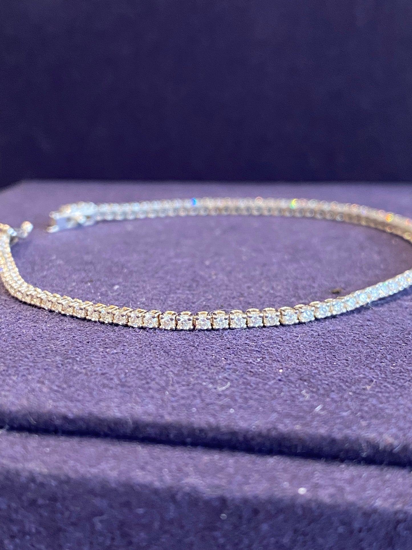 Diamond tennis bracelet