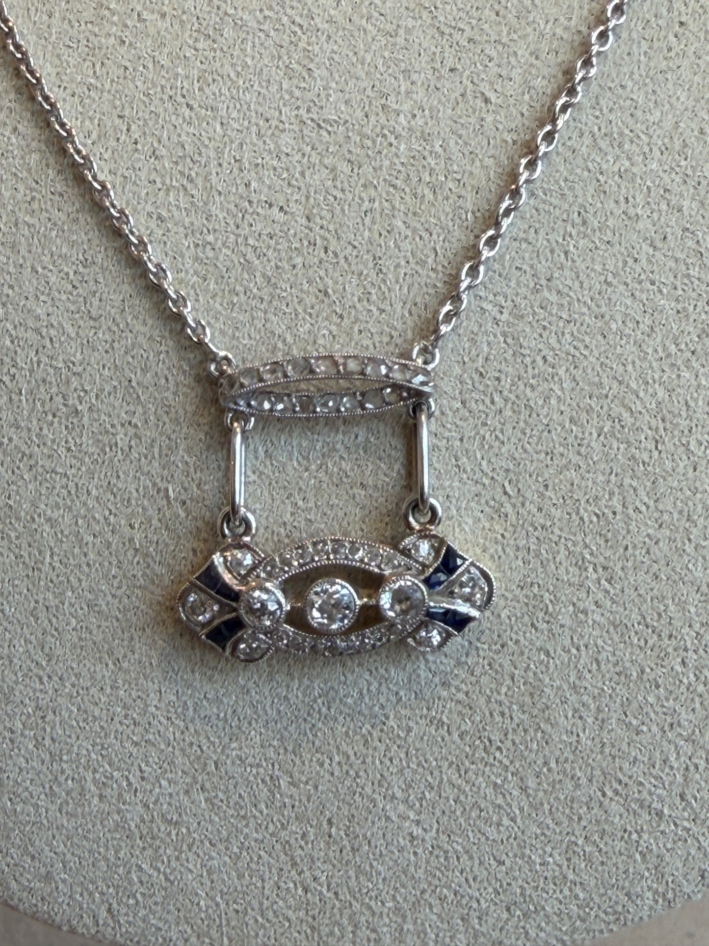 COLLIER ART DECO