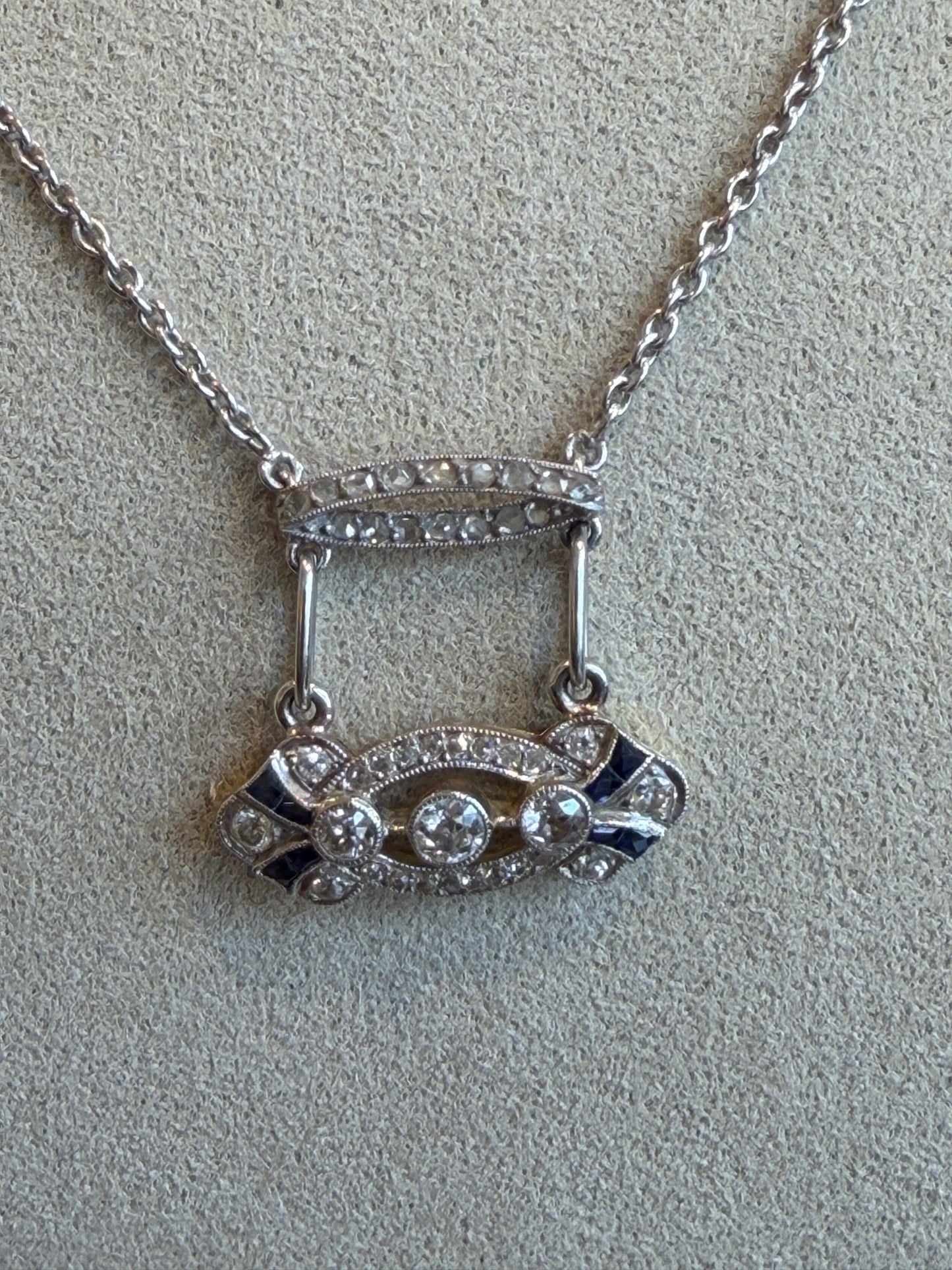COLLIER ART DECO