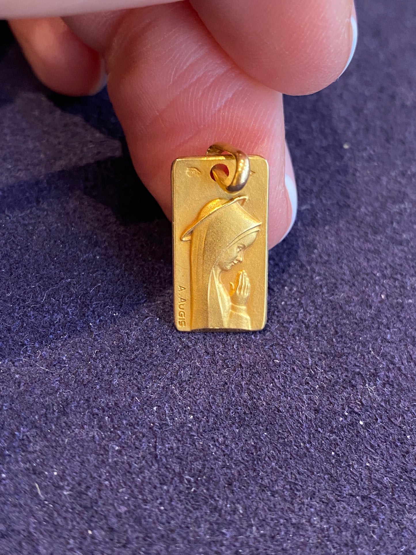 A. AUGIS, Médaille de la Vierge