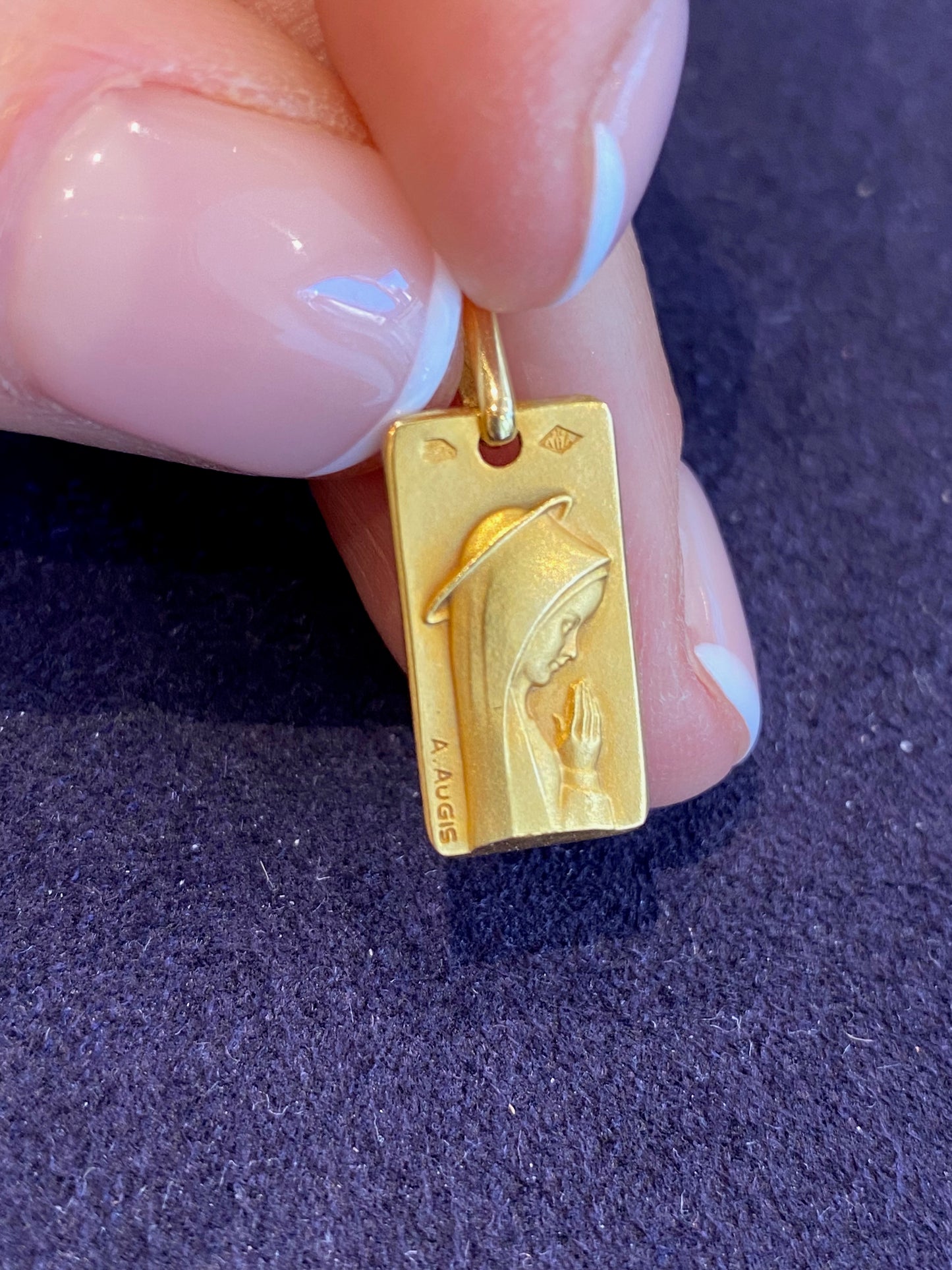 A. AUGIS, Médaille de la Vierge