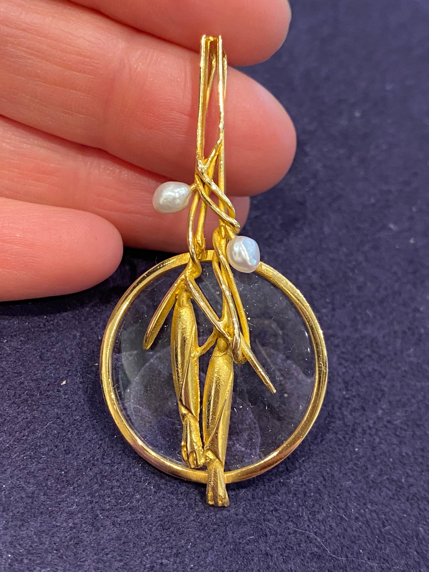 Janine Renard (1947), Pendentif Loupe