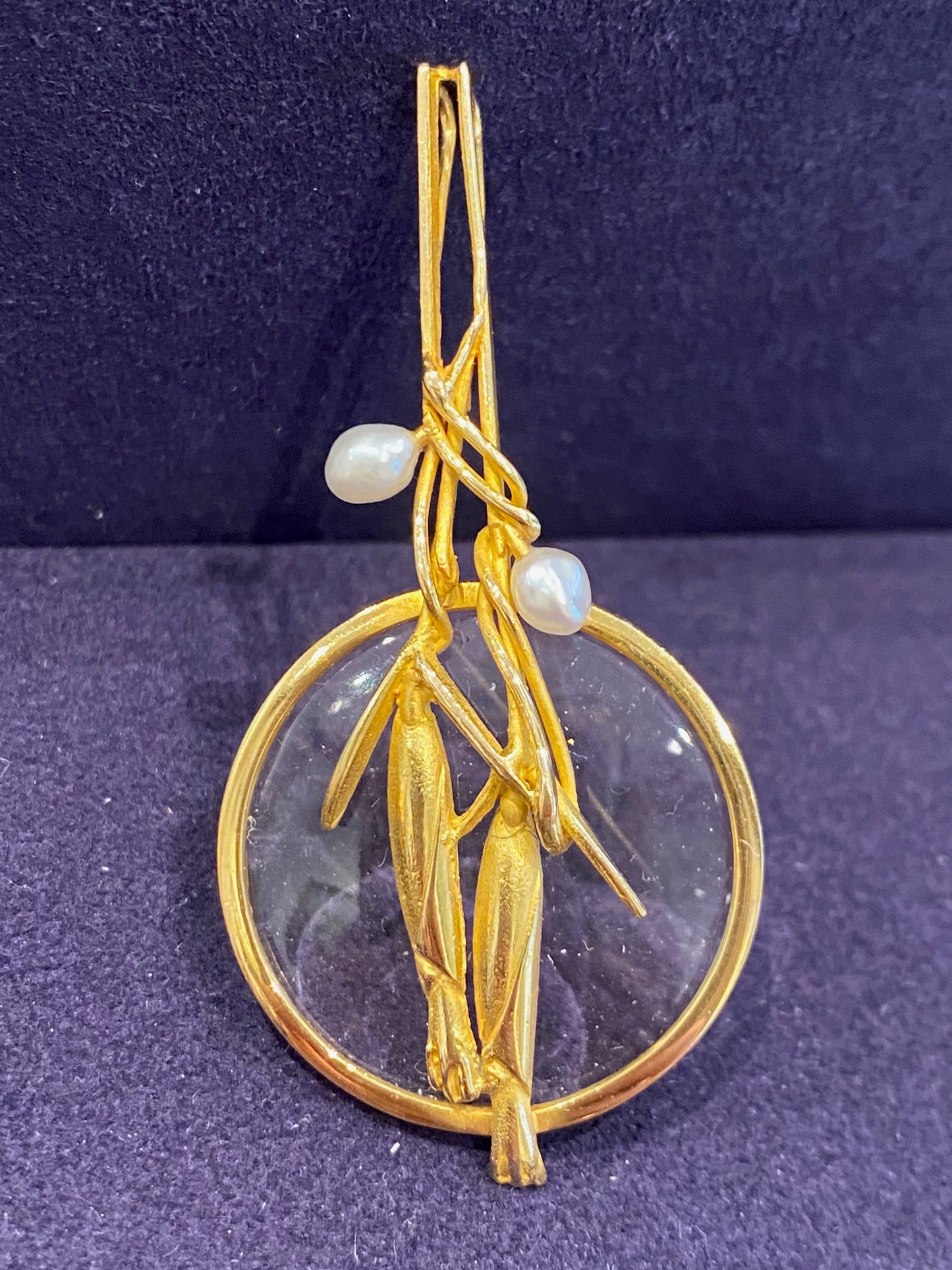 Janine Renard (1947), Pendentif Loupe