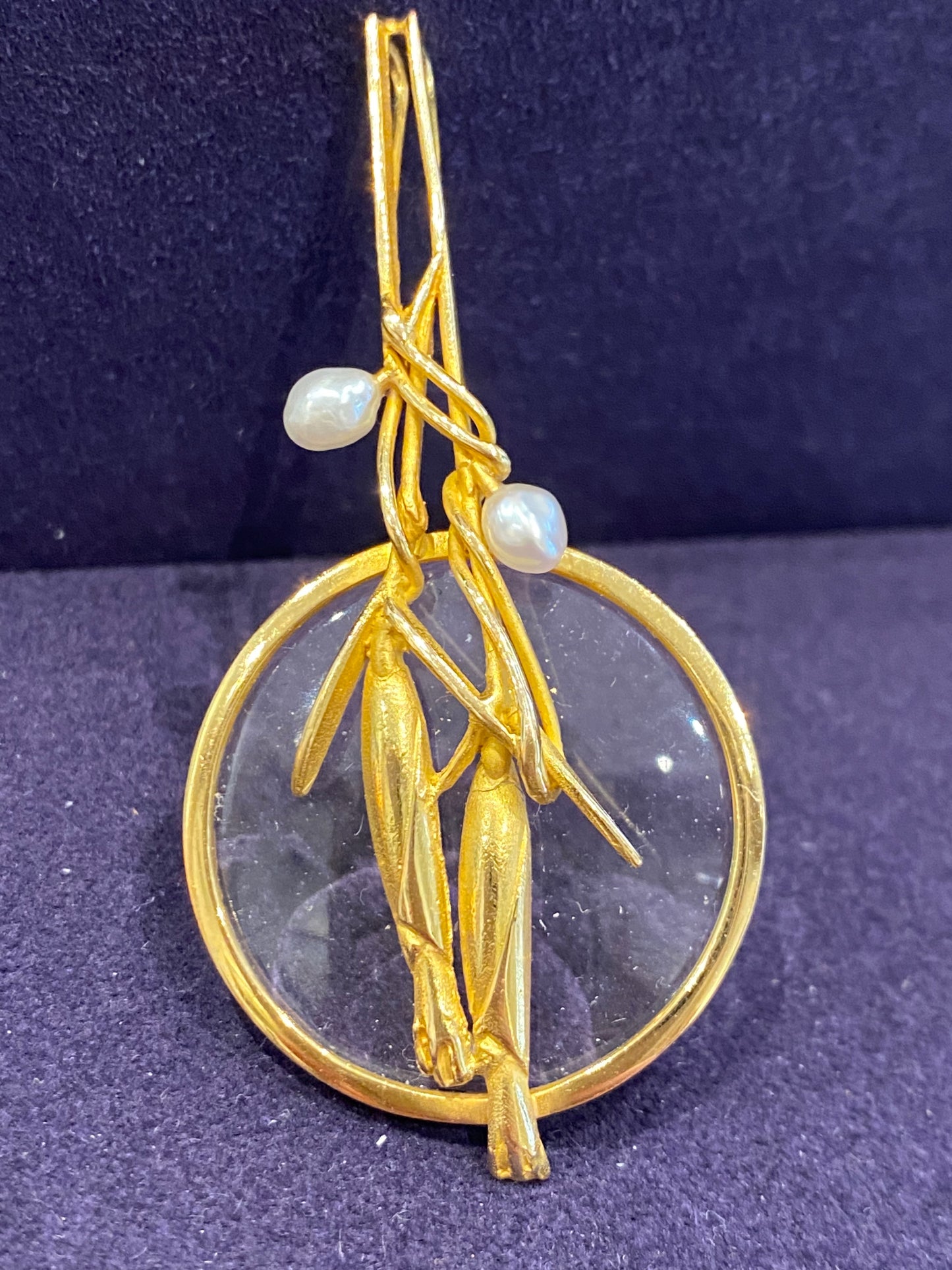 Janine Renard (1947), Pendentif Loupe