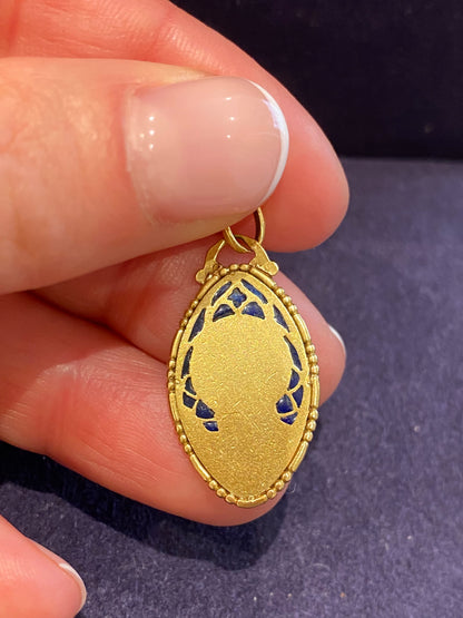 MEDAILLE DE LA VIERGE EMAUX PLIQUE A JOUR