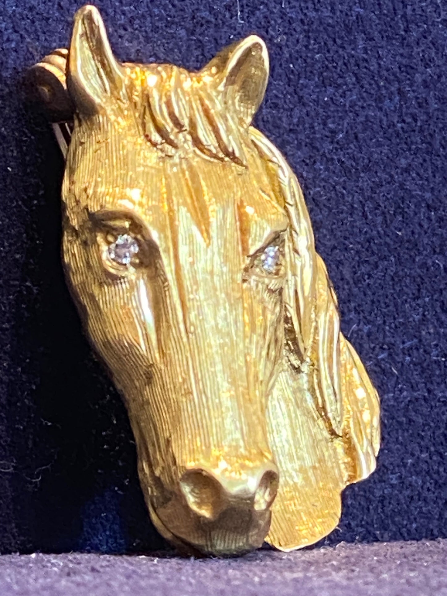 BROCHE CHEVAL EN OR & DIAMANTS