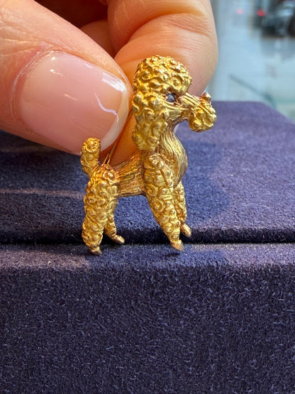 BROCHE CANICHE EN OR