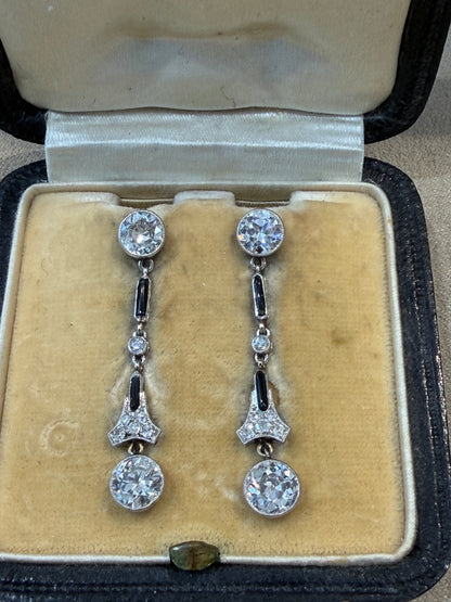PENDANTS D'OREILLES ART DECO
