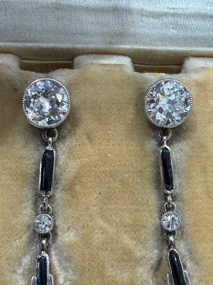 PENDANTS D'OREILLES ART DECO