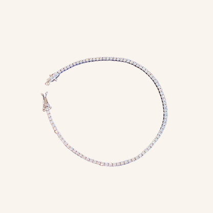 Diamond tennis bracelet